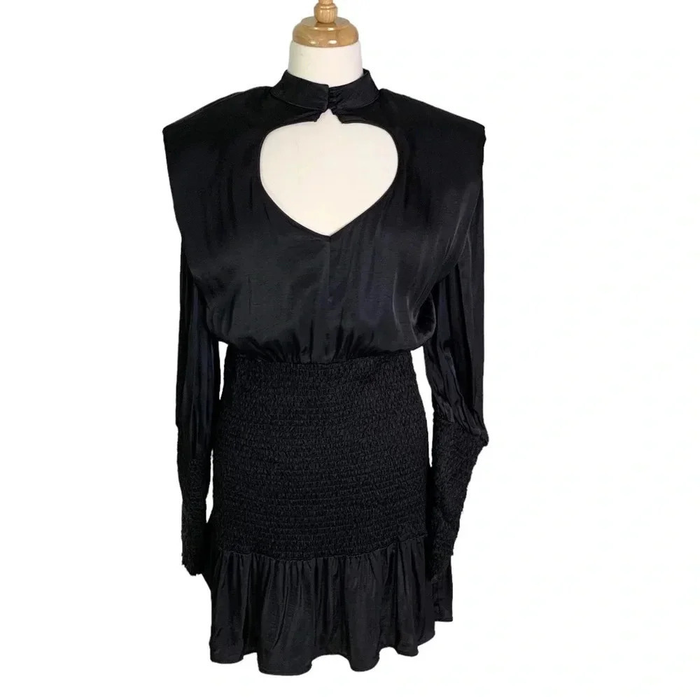 Farm Rio Black Heart Neckline Smocked Detail Mini Dress Size S NWT - Picture 7 of 14